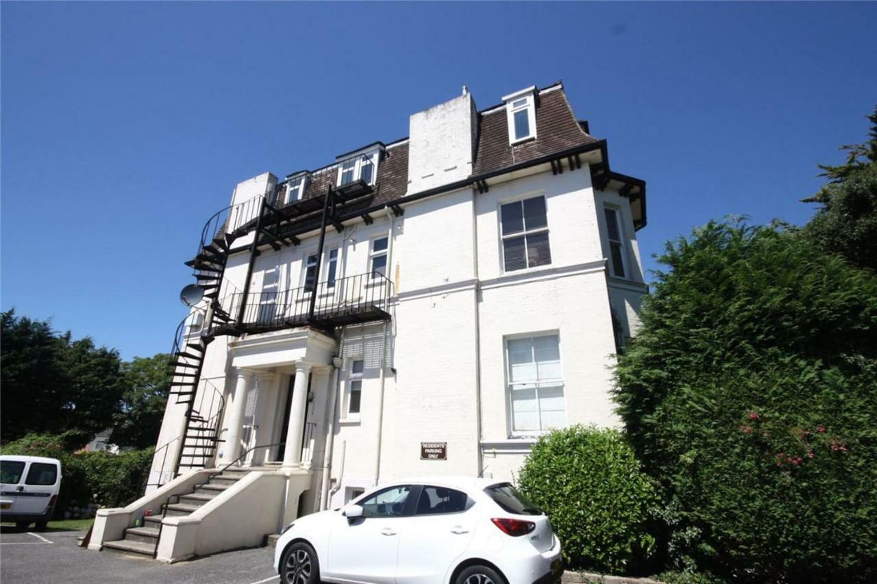 Bright 2 Bedroom Apt - Great Location - Free Parking Bournemouth Exterior foto
